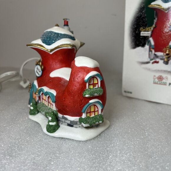 Dept 56 Pointy Toed Shoemaker Elfland 56766 North Pole Lighted Xmas Village - Picture 5 of 10